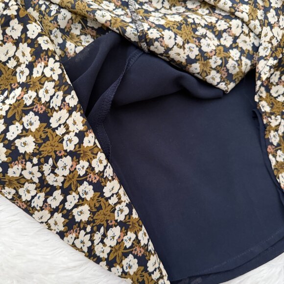 Women Fluter by Dance & Marvel Floral Deep V-neck Blouse in White Mustard Small - Picture 8 of 10